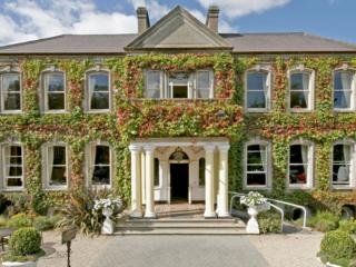 Hotel Finnstown Country House