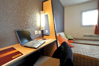 Albergue Balladins Esbly