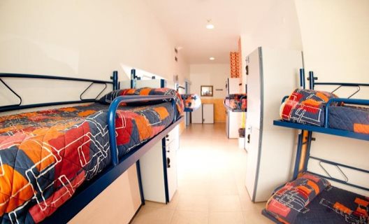 Albergue Be Mar Hostel
