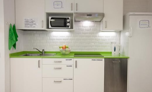 Albergue Box Gaudi Barcelona