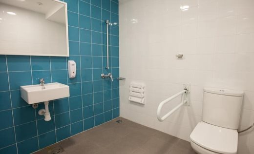 Albergue Box Gaudi Barcelona