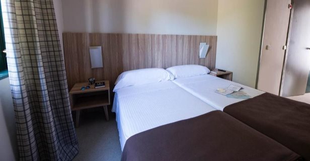 Albergue Monte Do Gozo