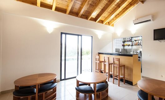 Aldeia Das Adegas