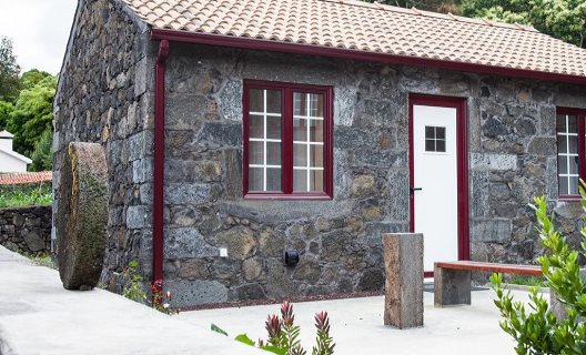 Aldeia Das Adegas