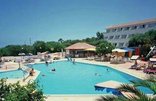 Apartamentos Adelais Bay