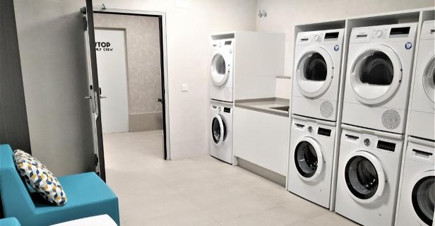 Apartamentos Ahoy