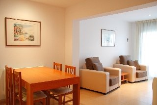 Apartamentos Aiguaneu