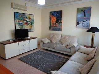 Apartamentos Ainb Diagonal Francesc Macià