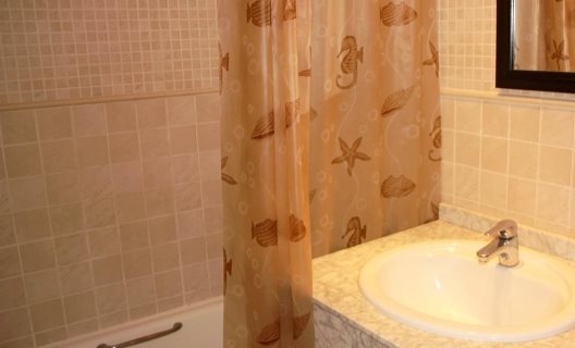 Apartamentos Alcala Blau 3000