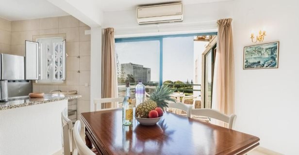 Apartamentos Algamar