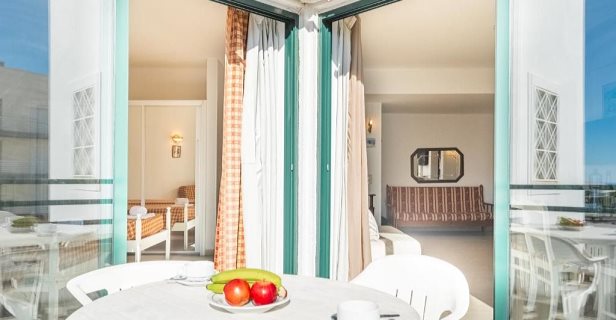 Apartamentos Algamar