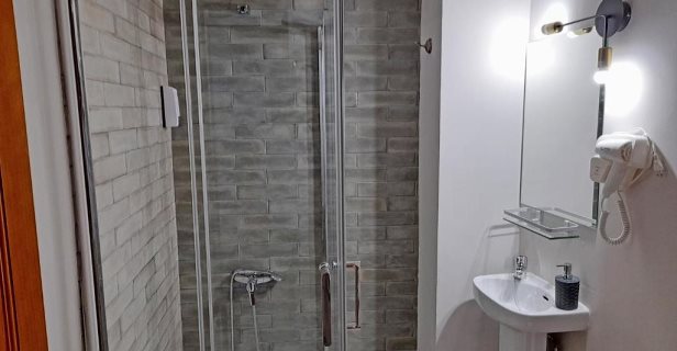 Apartamentos Alhambra Granada 3000