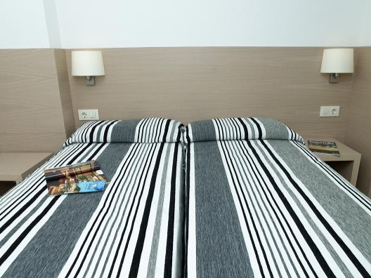 Apartamentos Almirall