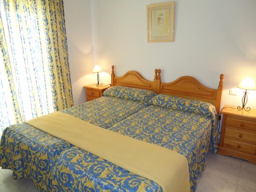 Apartamentos Almoraide