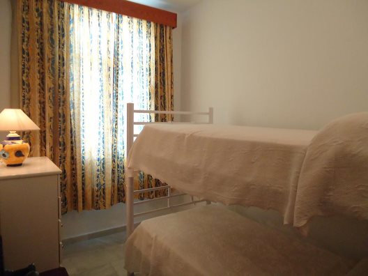Apartamentos Almoraide