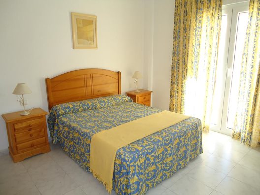Apartamentos Almoraide
