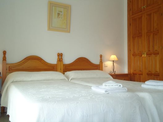 Apartamentos Almoraide