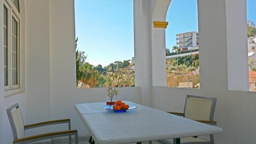 Apartamentos Almoraide