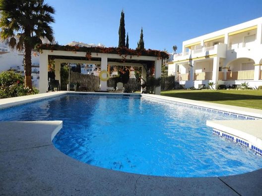 Apartamentos Almoraide