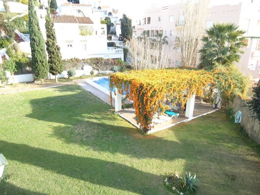 Apartamentos Almoraide