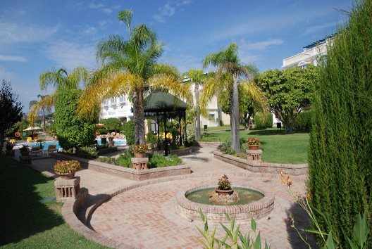 Apartamentos Aloha Gardens
