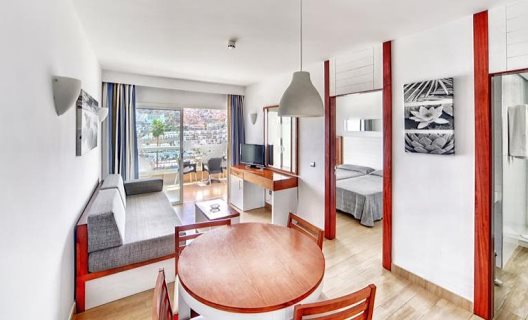 Apartamentos Altair
