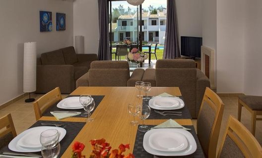 Apartamentos Alto Fairways