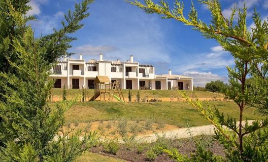 Apartamentos Alto Fairways