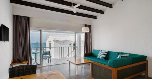 Apartamentos Aluasun Far Menorca