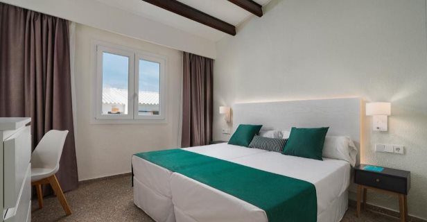 Apartamentos Aluasun Far Menorca