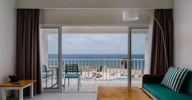 Apartamentos Aluasun Far Menorca