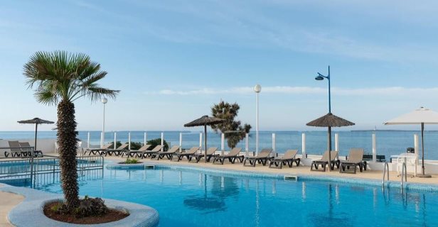 Apartamentos Aluasun Far Menorca