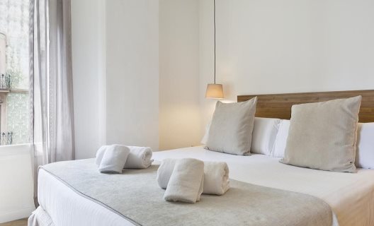 Apartamentos Amister