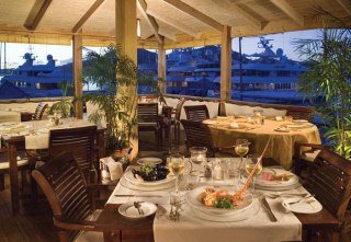 Apartamentos Antigua Yacht Club Marina Resort