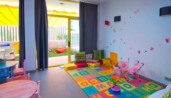 Apartamentos Apolo Suites Rentalmar