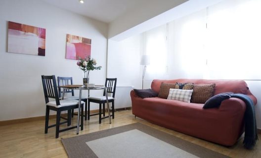 Apartamentos Apr Alcalá