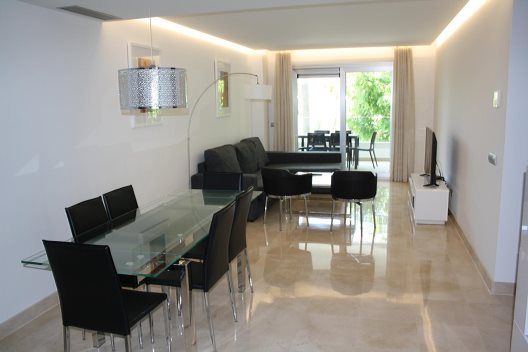 Apartamentos Aqua Marbella