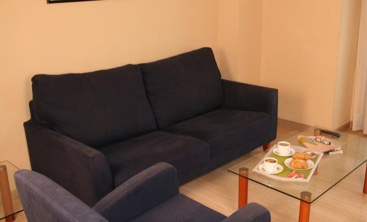 Apartamentos Arago Suites