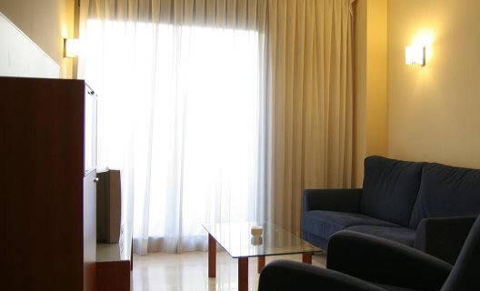 Apartamentos Arago Suites