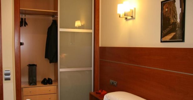 Apartamentos Arago565