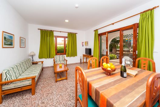 Apartamentos Arenal Playa