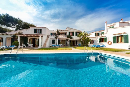Apartamentos Arenal Playa