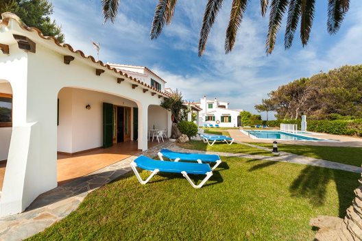 Apartamentos Arenal Playa