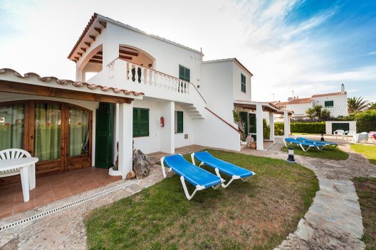 Apartamentos Arenal Playa