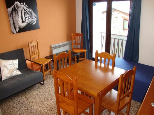Apartamentos Arinsal 3000