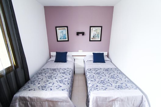 Apartamentos Aromar