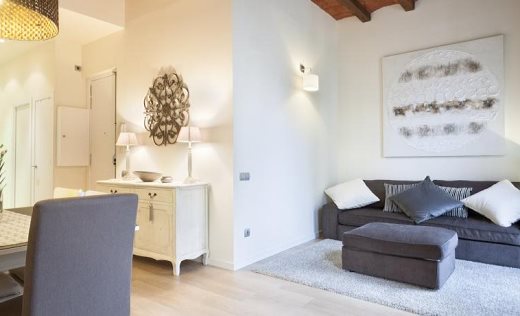Apartamentos Aspasios Arago Executive