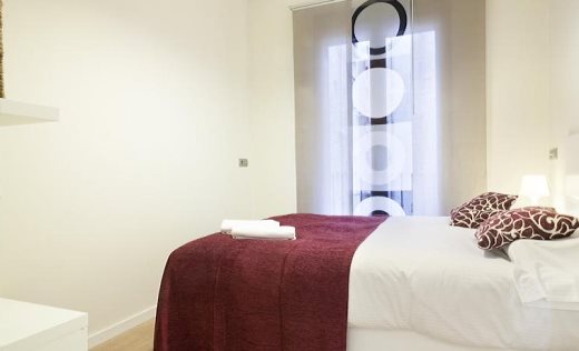 Apartamentos Aspasios Arago Executive