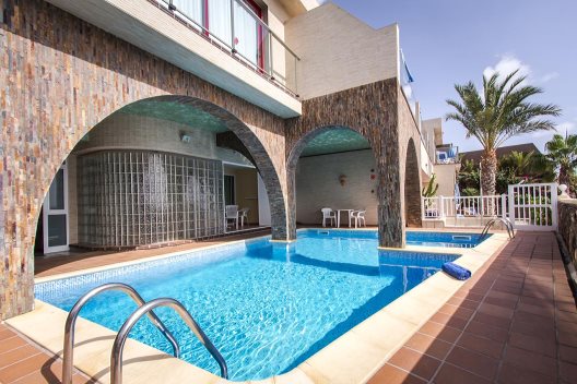 Apartamentos Atalaya