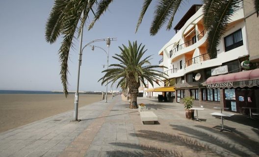 Apartamentos Atis Tirma